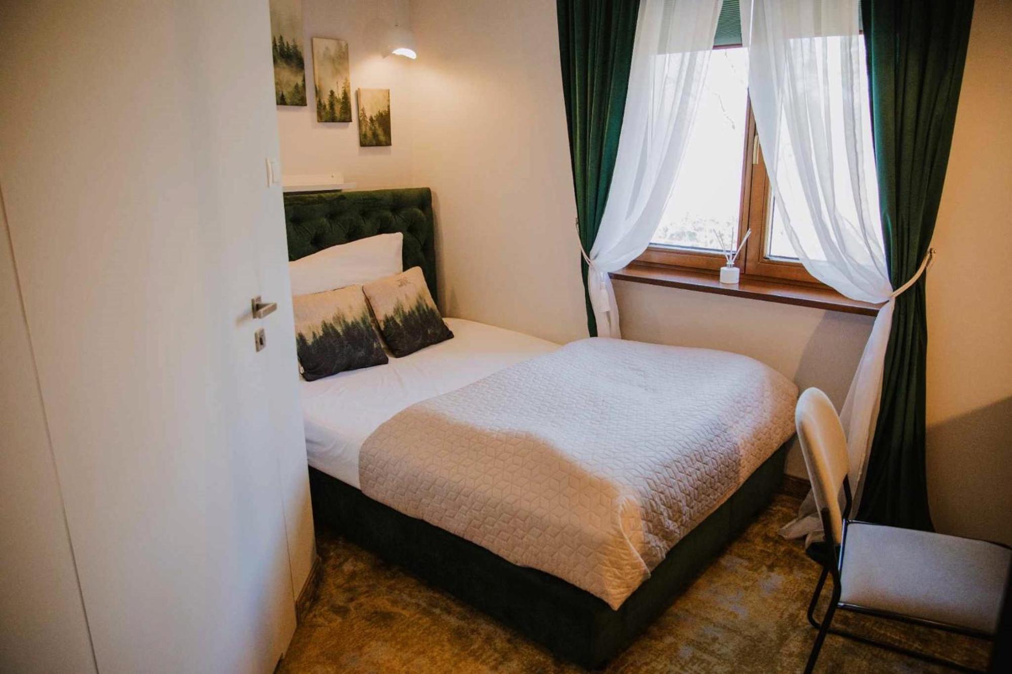 Hotel Stacja Kultura à Poniatowa Extérieur photo